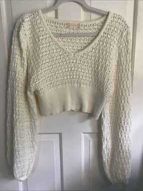 Altar'd State Cream/Off-white Cropped V-Neck Open Knit Long Sleeve Sweater